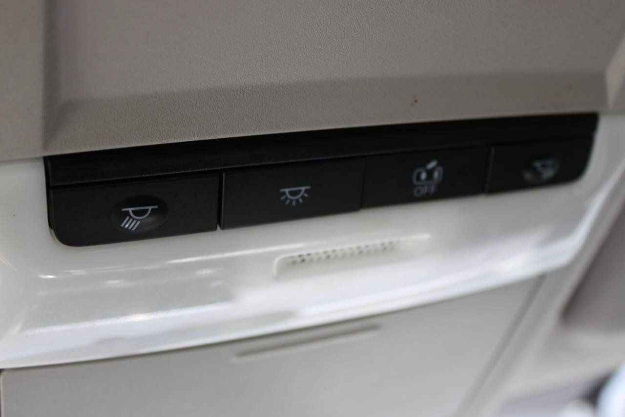 Used 2023 Nissan Sentra SR FWD image 36