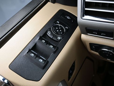 Used 2017 Ford F250 Lariat AWD/4WD image 25