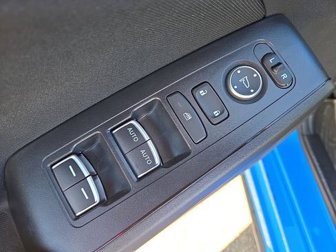 Used 2025 Honda Civic Sport image 10