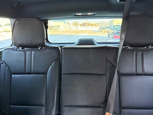 Used 2024 Chevrolet Suburban RST w/ Luxury Package image 10