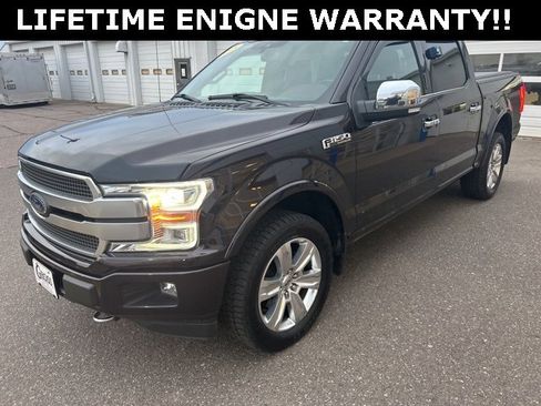 Used 2018 Ford F150 Platinum w/ Equipment Group 701A Luxury image 4