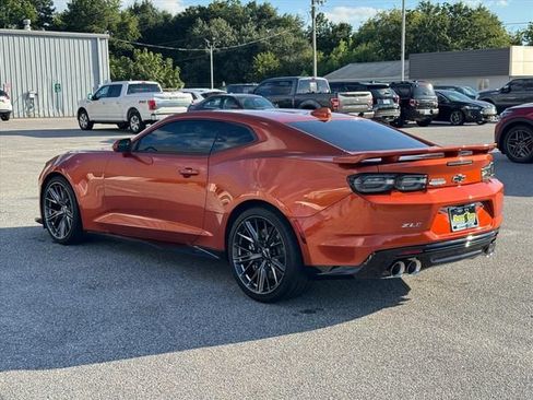 Used 2024 Chevrolet Camaro ZL1 RWD image 5