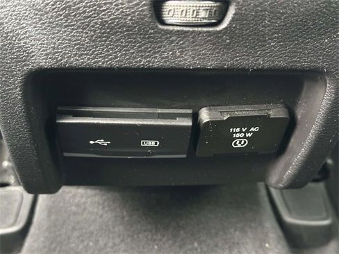 Certified 2019 Jeep Cherokee Limited image 19