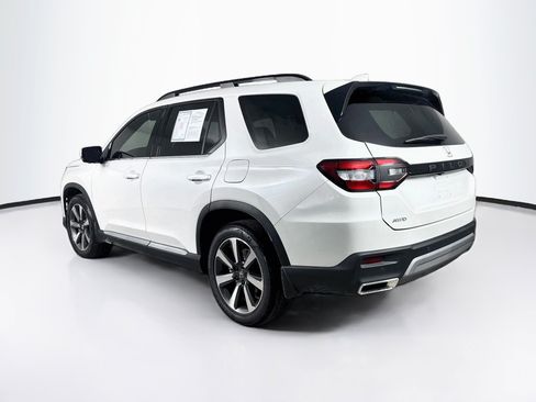 Certified 2023 Honda Pilot Elite image 32