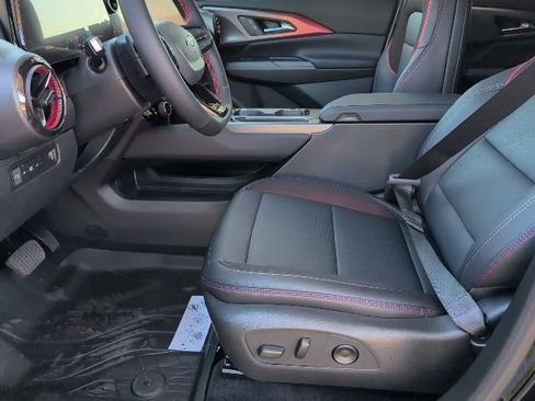 New 2026 Chevrolet Equinox EV RS image 12