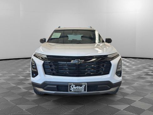 New 2026 Chevrolet Equinox LT AWD/4WD image 2
