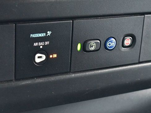 Used 2022 Chevrolet Express 3500 LS image 34