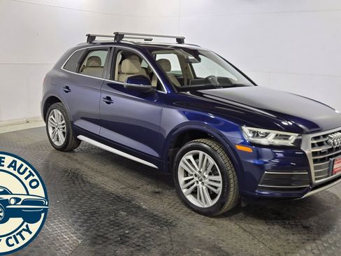 Used 2018 Audi Q5 2.0T Premium Plus w/ Premium Plus Package image 1