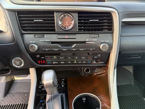 Used 2019 Lexus RX 350 AWD w/ Navigation Package image 31