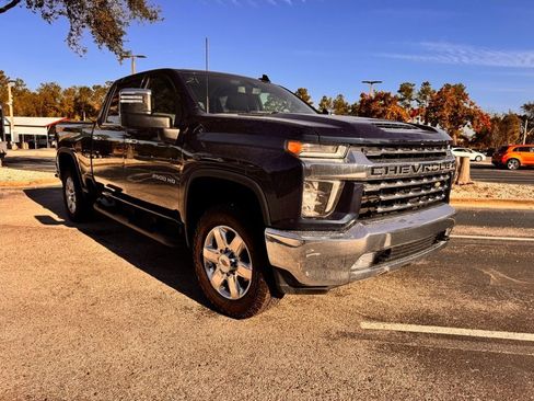 Used 2022 Chevrolet Silverado 2500 LTZ w/ LTZ Convenience Package image 10