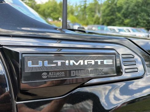 Used 2024 GMC Sierra 2500 Denali Ultimate w/ Snow Plow Prep/Camper Package AWD/4WD image 10