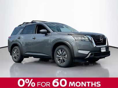 New 2025 Nissan Pathfinder SV