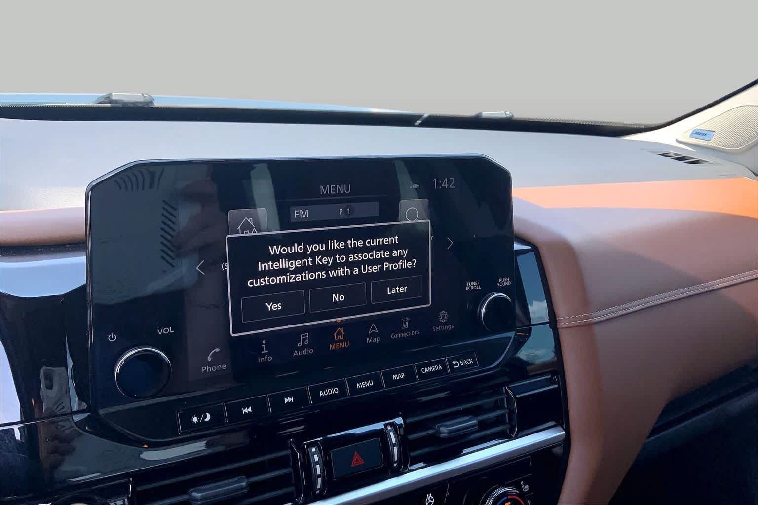 Used 2023 Nissan Pathfinder Platinum FWD image 27
