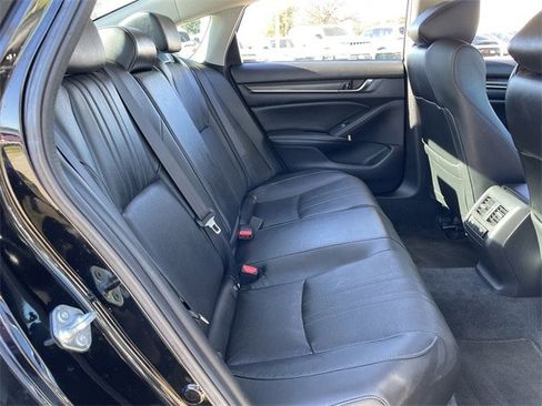 Used 2021 Honda Accord EX-L image 29