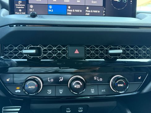 Used 2024 Honda Accord Sport image 11