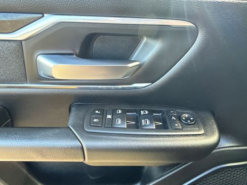 Used 2019 RAM 1500 Big Horn image 12