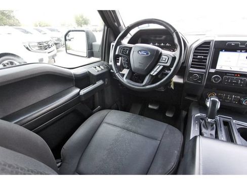 Used 2019 Ford F150 XLT w/ Equipment Group 302A Luxury RWD image 7