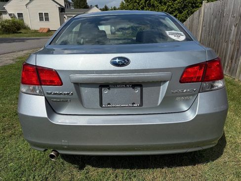 Used 2013 Subaru Legacy 2.5i Sport image 6