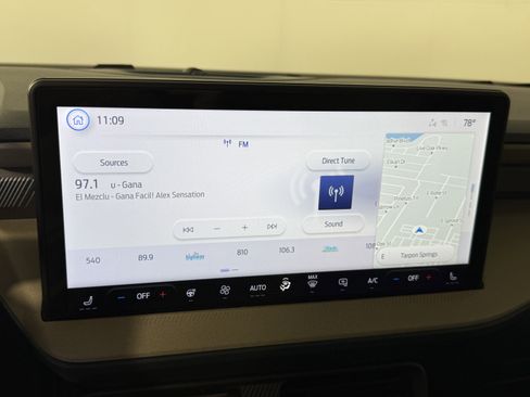 New 2025 Ford Maverick Lariat w/ 4K Tow Package image 20