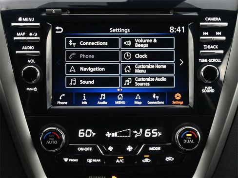 Used 2024 Nissan Murano SL image 12