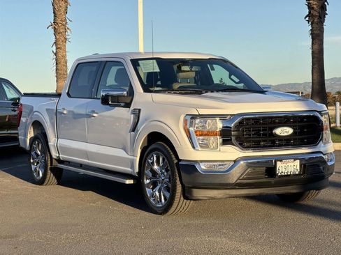 Used 2021 Ford F150 XLT w/ Equipment Group 301A Mid image 8