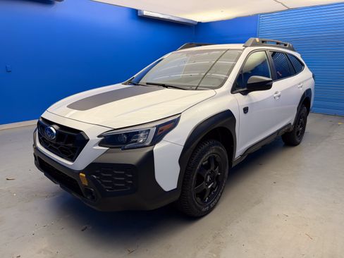 Certified 2024 Subaru Outback Wilderness AWD/4WD image 4
