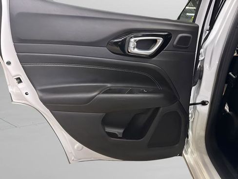 Certified 2022 Jeep Compass High Altitude image 17