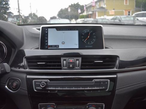 Used 2023 BMW X2 sDrive28i image 19