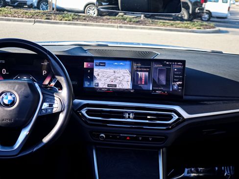 Used 2024 BMW 430i Convertible w/ Convenience Package image 29