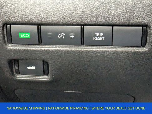 Used 2020 Nissan Sentra SR image 34