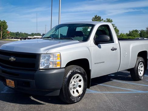 Used 2011 Chevrolet Silverado 1500 W/T AWD/4WD image 15