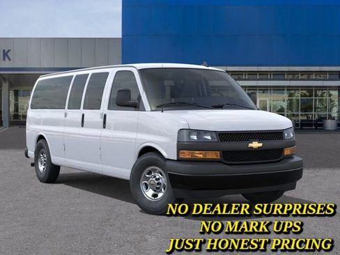New 2026 Chevrolet Express 3500 LS RWD image 7