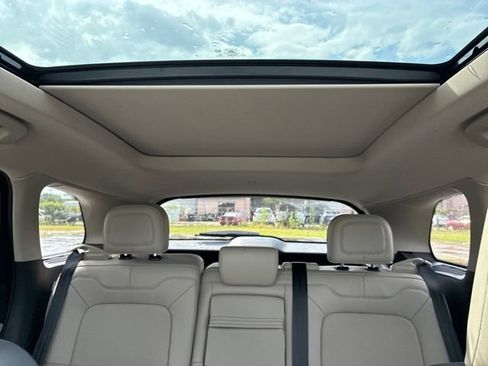 Certified 2025 Lincoln Corsair Grand Touring w/ Jet Appearance Package AWD/4WD image 32