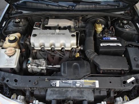 Used 1998 Saturn S-Series SC1 image 33