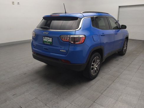 Used 2020 Jeep Compass Latitude AWD/4WD image 9