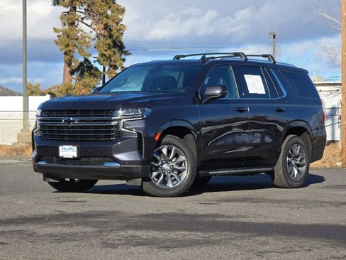 Used 2022 Chevrolet Tahoe LT w/ Luxury Package image 1