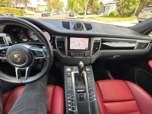 Used 2017 Porsche Macan S AWD/4WD image 49