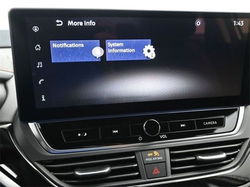 New 2025 Nissan Altima 2.5 SR image 17