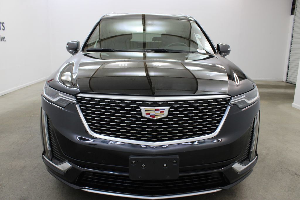 Used 2023 Cadillac XT6 Premium Luxury AWD/4WD image 7