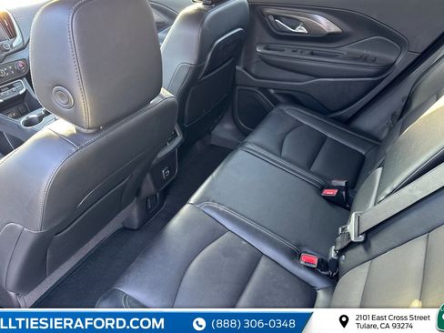 Used 2024 GMC Terrain SLT image 8