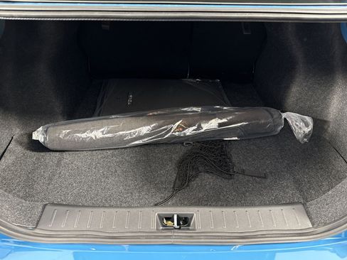 Certified 2025 Nissan Versa SR w/ Trunk Package image 35