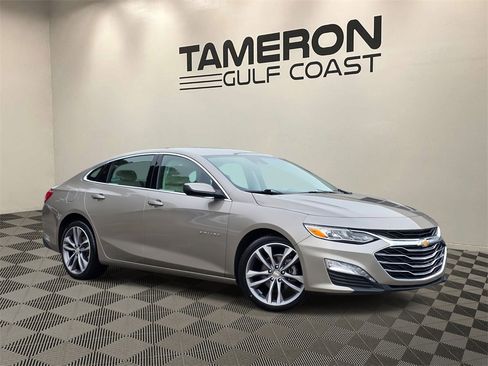 Used 2024 Chevrolet Malibu LT image 1