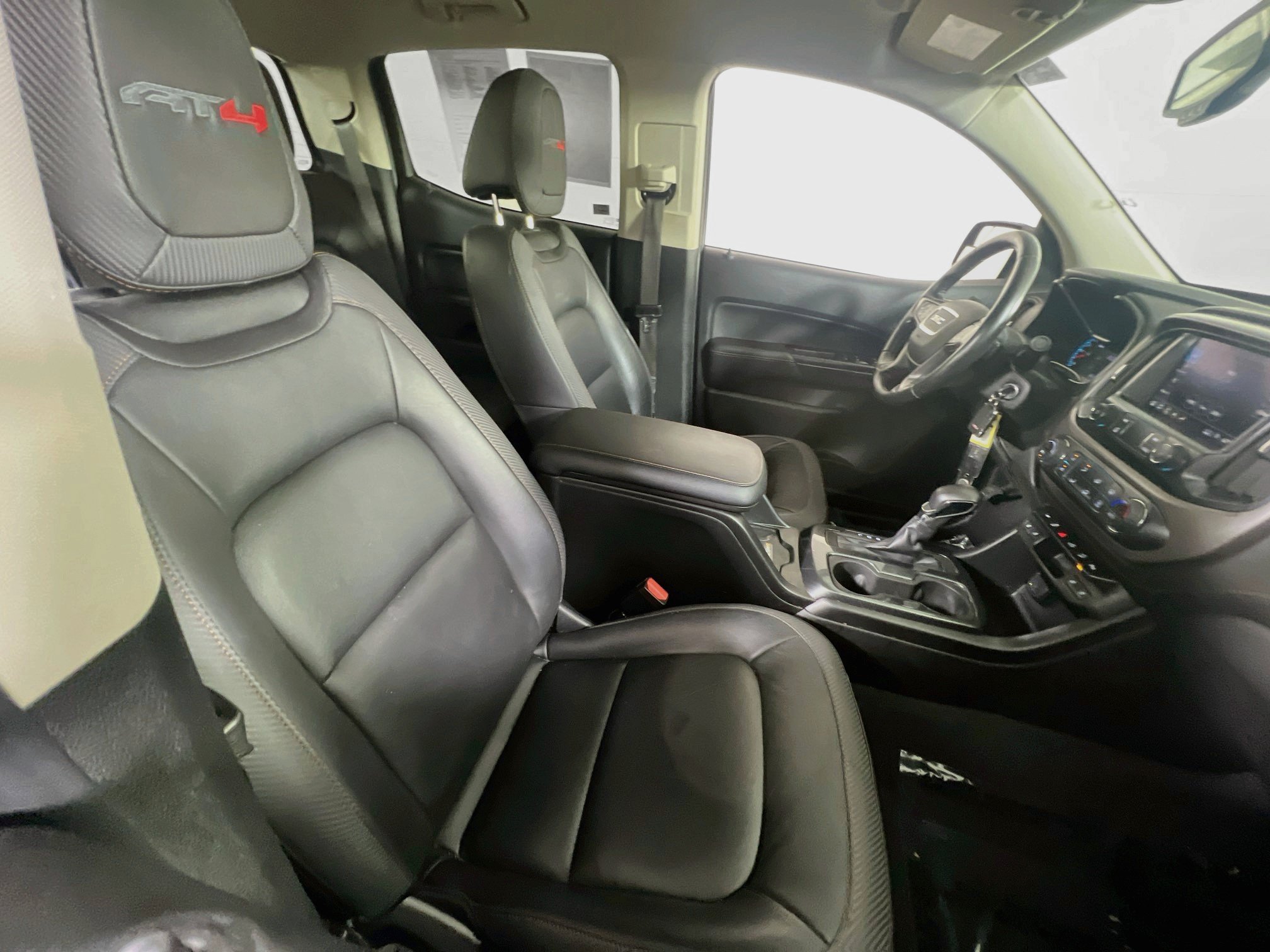 Used 2022 GMC Canyon AT4 w/ Trailering Package AWD/4WD image 26