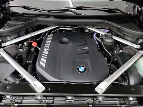 New 2026 BMW X7 xDrive40i w/ M Sport Package image 28