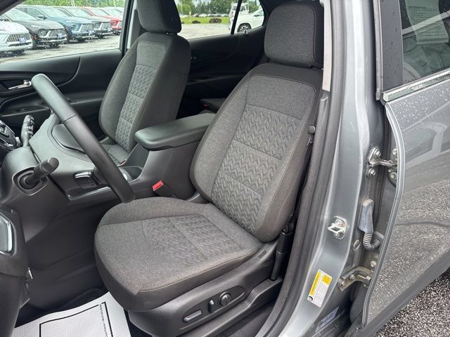 Certified 2024 Chevrolet Equinox LT AWD/4WD image 14