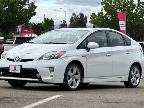Used 2012 Toyota Prius Five image 8