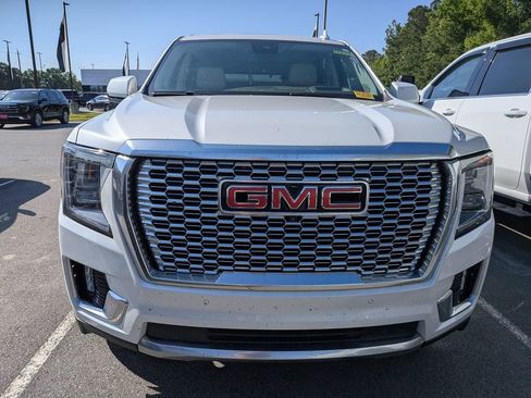 Used 2023 GMC Yukon Denali AWD/4WD image 14