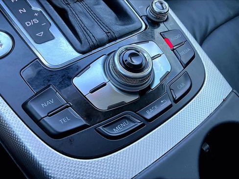 Used 2015 Audi A4 2.0T Premium Plus w/ Technology Package image 33