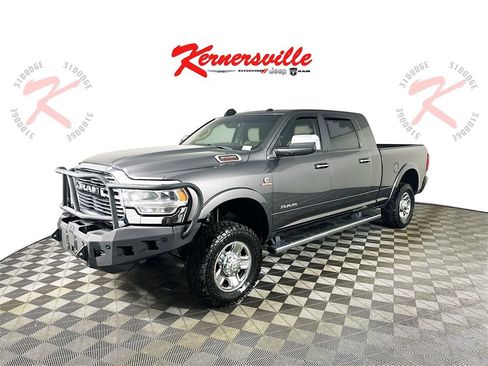 Used 2022 RAM 3500 Laramie image 3