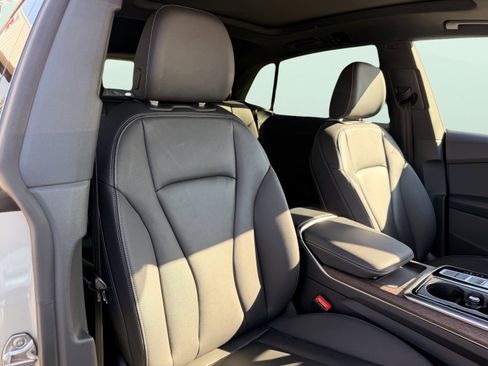 Used 2023 Audi Q8 Premium w/ Convenience Package image 48